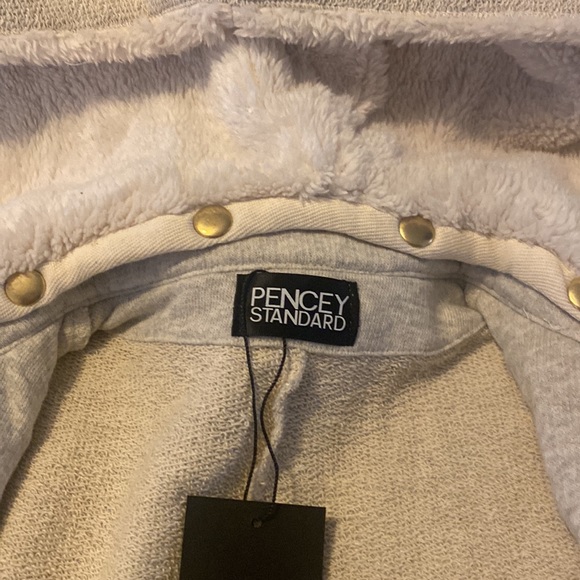 Cute sweater - Picture 5 of 8